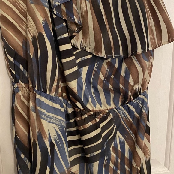 Banana Republic One Shoulder Ruffle Dress gorgeous print pattern size 10 - Picture 3 of 4